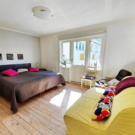 Noesundsgarden Hotell & Vandrarhem Екстериор снимка