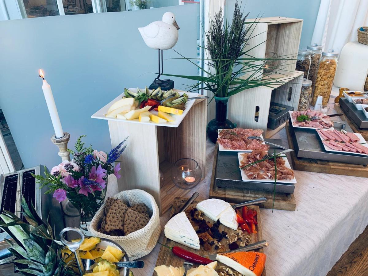 Noesundsgarden Hotell & Vandrarhem Екстериор снимка