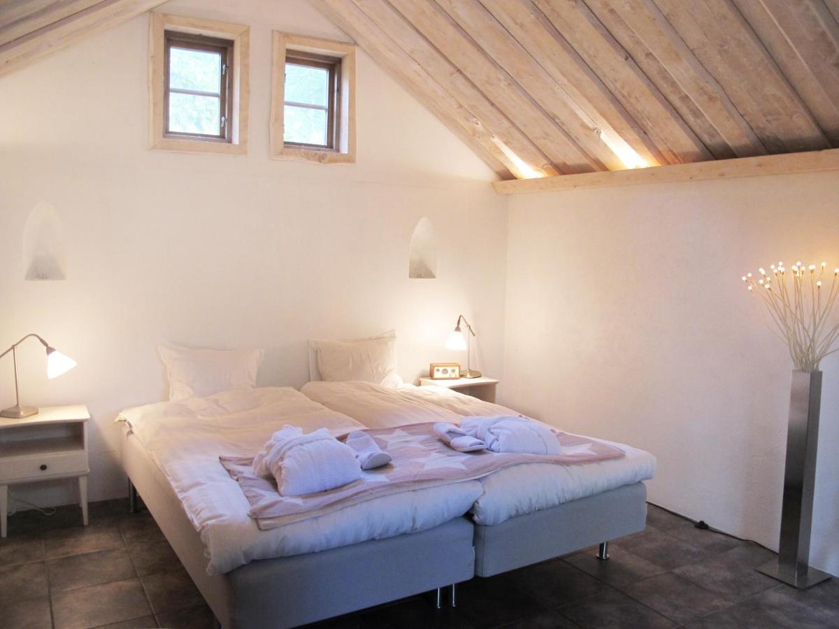 Noesundsgarden Hotell & Vandrarhem Екстериор снимка